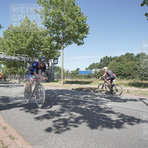 09.08.2026 - GEWOBA Citytriathlon Bremen Michael Burmester http://msf.ph/oto/9957132 09.08.2026 13:00:51 Radfahren 870, 933, 940, 989, 1004, 1104, 1107 meine-sportfotos.de
