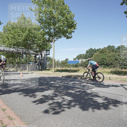 09.08.2026 - GEWOBA Citytriathlon Bremen Michael Burmester http://msf.ph/oto/9957162 09.08.2026 13:01:36 Radfahren 587, 631, 666, 669, 690, 775, 859, 862, 878, 991, 1014, 1120 meine-sportfotos.de
