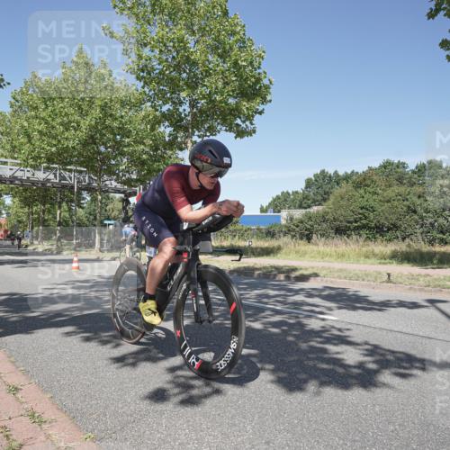 09.08.2026 - GEWOBA Citytriathlon Bremen Michael Burmester http://msf.ph/oto/9957169 09.08.2026 13:01:42 Radfahren 587, 631, 669, 690, 729, 746, 764, 775, 831, 859, 862, 991, 1014, 1120 meine-sportfotos.de