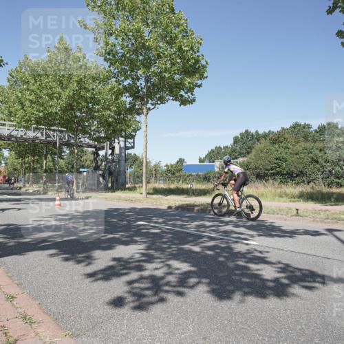 09.08.2026 - GEWOBA Citytriathlon Bremen Michael Burmester http://msf.ph/oto/9957170 09.08.2026 13:01:42 Radfahren 587, 631, 669, 690, 729, 746, 764, 775, 831, 859, 862, 991, 1014, 1120 meine-sportfotos.de