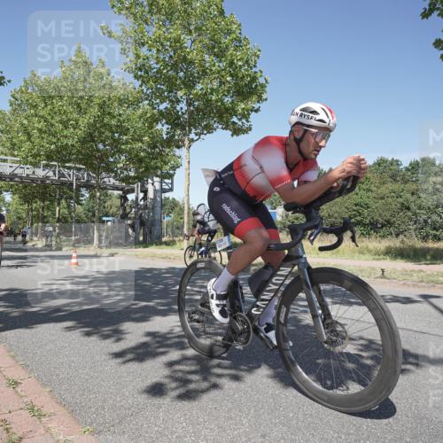 09.08.2026 - GEWOBA Citytriathlon Bremen Michael Burmester http://msf.ph/oto/9957173 09.08.2026 13:01:44 Radfahren 587, 631, 669, 690, 729, 746, 764, 775, 831, 862, 991, 1014, 1120 meine-sportfotos.de