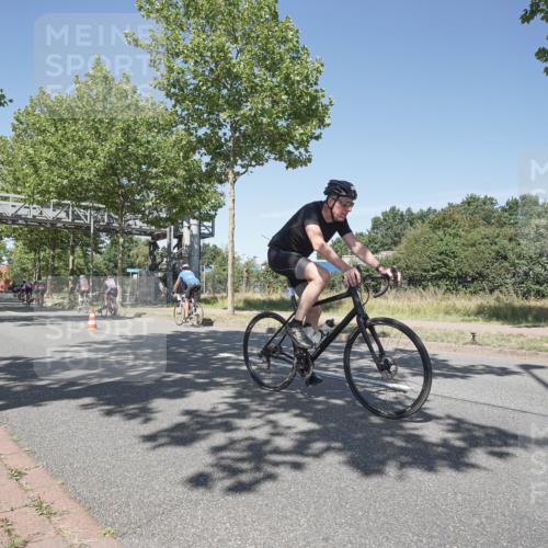 09.08.2026 - GEWOBA Citytriathlon Bremen Michael Burmester http://msf.ph/oto/9957179 09.08.2026 13:01:47 Radfahren 587, 631, 690, 729, 746, 764, 775, 831, 991, 1014, 1120 meine-sportfotos.de