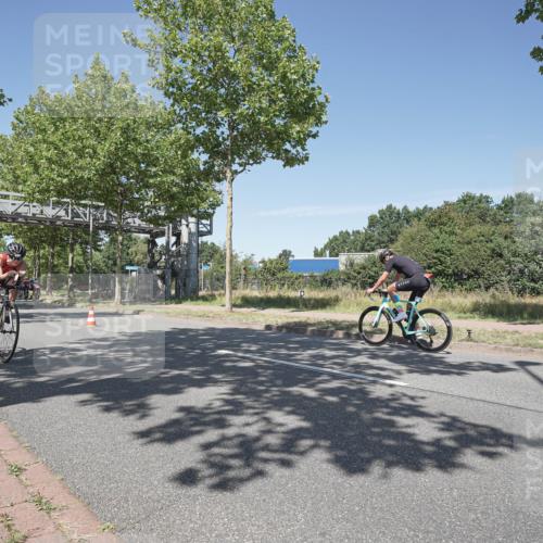 09.08.2026 - GEWOBA Citytriathlon Bremen Michael Burmester http://msf.ph/oto/9957183 09.08.2026 13:01:52 Radfahren 587, 610, 729, 731, 746, 764, 813, 831, 889, 1120, 1125 meine-sportfotos.de