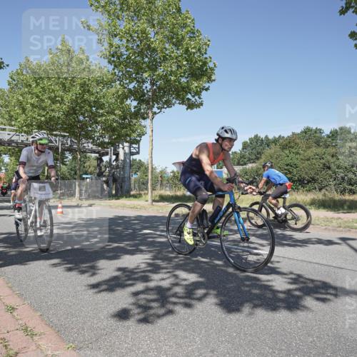 09.08.2026 - GEWOBA Citytriathlon Bremen Michael Burmester http://msf.ph/oto/9957191 09.08.2026 13:02:03 Radfahren 546, 610, 629, 731, 813, 887, 889, 957, 1125 meine-sportfotos.de