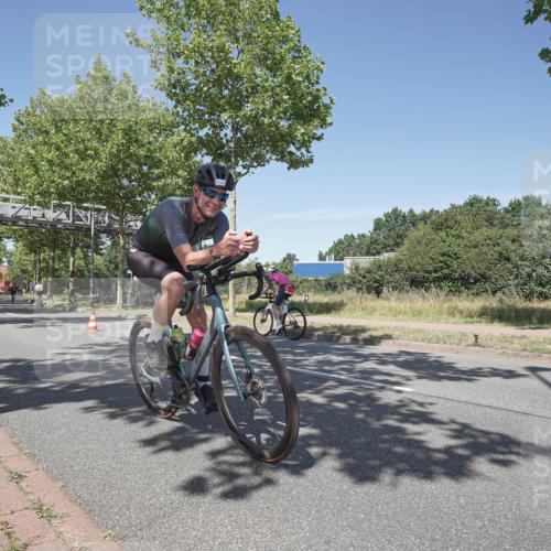 09.08.2026 - GEWOBA Citytriathlon Bremen Michael Burmester http://msf.ph/oto/9957212 09.08.2026 13:02:36 Radfahren 607, 614, 632, 691, 723, 791, 873, 966, 1007, 1011, 1020 meine-sportfotos.de