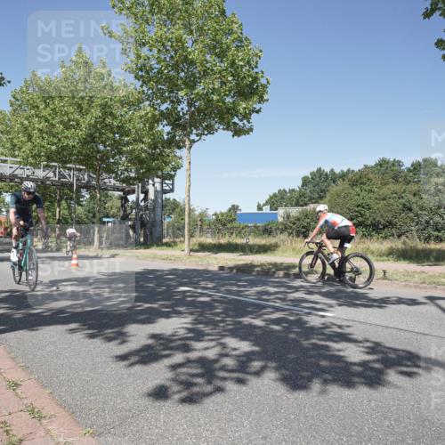 09.08.2026 - GEWOBA Citytriathlon Bremen Michael Burmester http://msf.ph/oto/9957225 09.08.2026 13:02:49 Radfahren 549, 597, 607, 654, 681, 691 meine-sportfotos.de