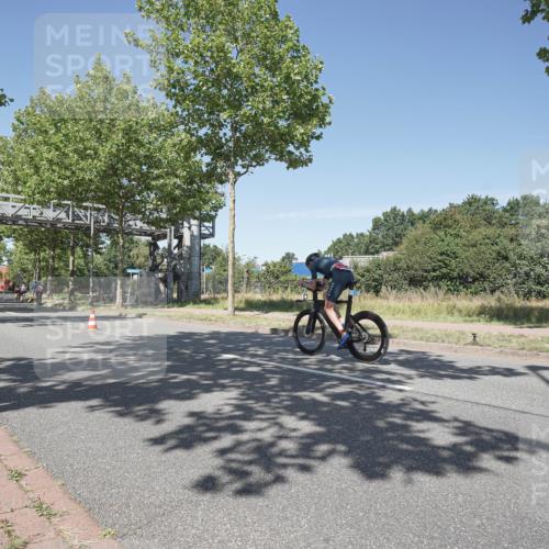 09.08.2026 - GEWOBA Citytriathlon Bremen Michael Burmester http://msf.ph/oto/9957235 09.08.2026 13:03:06 Radfahren 779, 898, 1102, 1105 meine-sportfotos.de