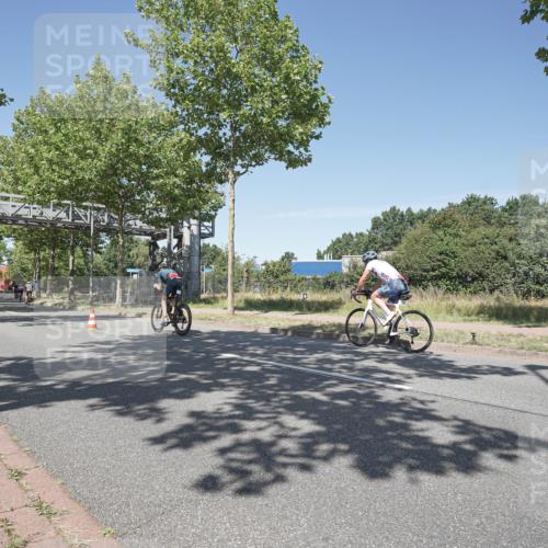 09.08.2026 - GEWOBA Citytriathlon Bremen Michael Burmester http://msf.ph/oto/9957236 09.08.2026 13:03:06 Radfahren 779, 898, 1102, 1105 meine-sportfotos.de