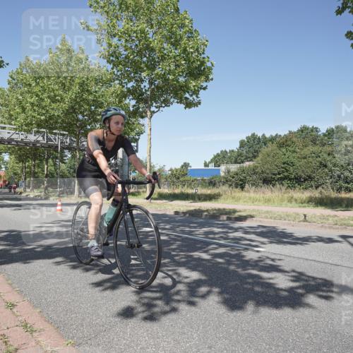 09.08.2026 - GEWOBA Citytriathlon Bremen Michael Burmester http://msf.ph/oto/9957249 09.08.2026 13:03:28 Radfahren 591, 616, 703, 735, 768, 885, 945, 985, 1106 meine-sportfotos.de