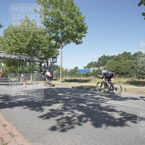 09.08.2026 - GEWOBA Citytriathlon Bremen Michael Burmester http://msf.ph/oto/9957261 09.08.2026 13:03:41 Radfahren 575, 591, 616, 646, 698, 721, 793, 835, 891, 1106, 1122, 1157 meine-sportfotos.de