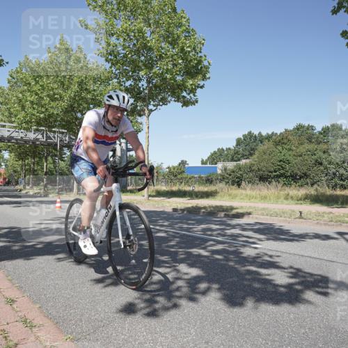 09.08.2026 - GEWOBA Citytriathlon Bremen Michael Burmester http://msf.ph/oto/9957269 09.08.2026 13:03:56 Radfahren 646, 698, 769, 828, 842, 891, 974, 996, 1108, 1157 meine-sportfotos.de