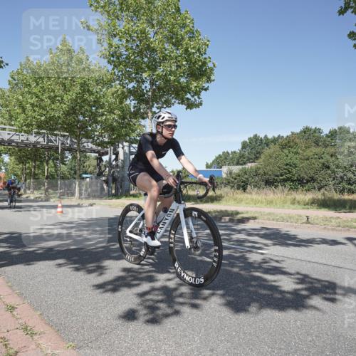09.08.2026 - GEWOBA Citytriathlon Bremen Michael Burmester http://msf.ph/oto/9957287 09.08.2026 13:04:26 Radfahren 112, 569, 630, 692, 881, 883, 936, 941, 955, 962, 997, 1002 meine-sportfotos.de