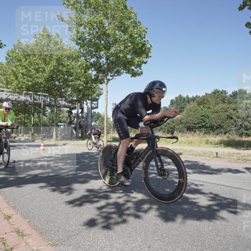 09.08.2026 - GEWOBA Citytriathlon Bremen Michael Burmester http://msf.ph/oto/9957297 09.08.2026 13:04:51 Radfahren 738, 747, 773, 777, 856, 908, 1160 meine-sportfotos.de