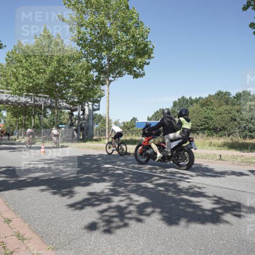 09.08.2026 - GEWOBA Citytriathlon Bremen Michael Burmester http://msf.ph/oto/9957304 09.08.2026 13:05:01 Radfahren 652, 738, 747, 773, 777, 908, 917, 922 meine-sportfotos.de