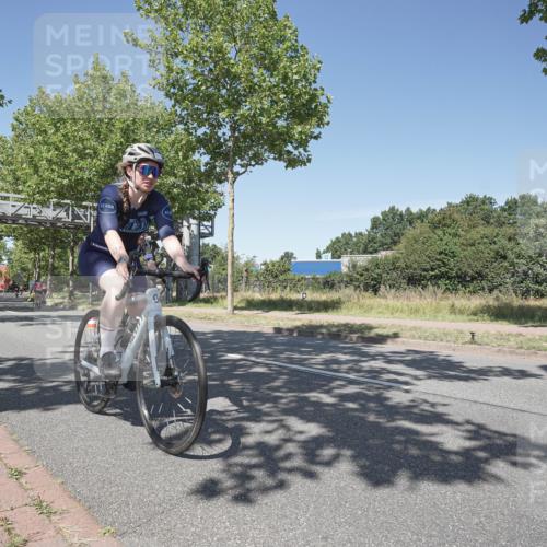 09.08.2026 - GEWOBA Citytriathlon Bremen Michael Burmester http://msf.ph/oto/9957351 09.08.2026 13:06:27 Radfahren 645, 647, 677, 683, 685, 765, 927, 987 meine-sportfotos.de