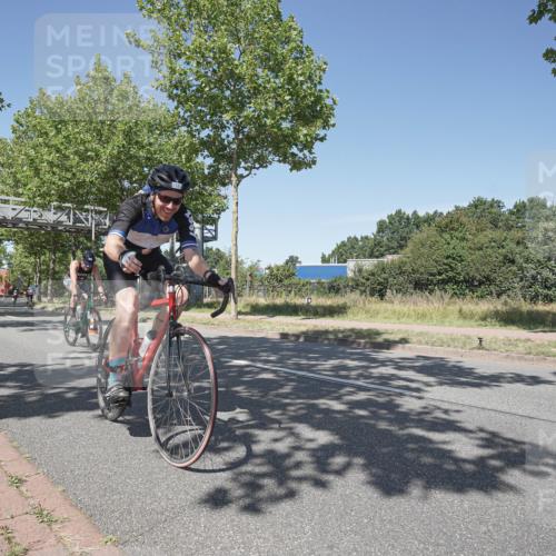09.08.2026 - GEWOBA Citytriathlon Bremen Michael Burmester http://msf.ph/oto/9957380 09.08.2026 13:07:30 Radfahren 875, 959, 1149, 1158 meine-sportfotos.de
