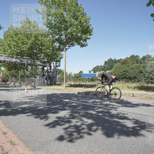 09.08.2026 - GEWOBA Citytriathlon Bremen Michael Burmester http://msf.ph/oto/9957387 09.08.2026 13:07:49 Radfahren 590, 648, 875, 932 meine-sportfotos.de