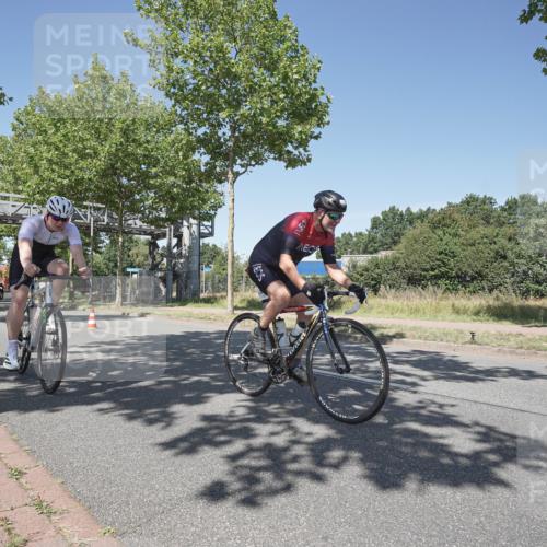 09.08.2026 - GEWOBA Citytriathlon Bremen Michael Burmester http://msf.ph/oto/9957406 09.08.2026 13:08:29 Radfahren 730, 820, 879, 904, 979, 1016, 1137 meine-sportfotos.de