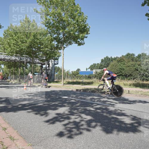 09.08.2026 - GEWOBA Citytriathlon Bremen Michael Burmester http://msf.ph/oto/9957432 09.08.2026 13:09:10 Radfahren 589, 724, 795, 899, 1133, 1143 meine-sportfotos.de