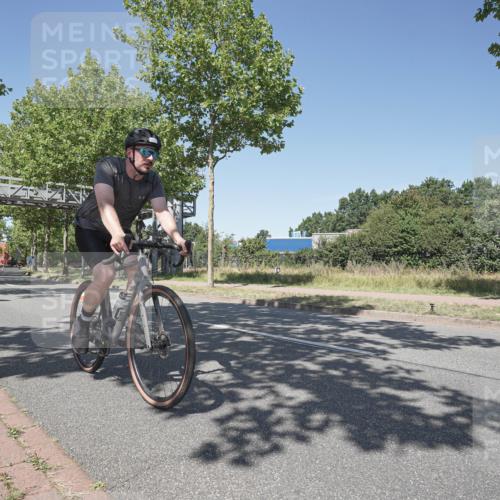 09.08.2026 - GEWOBA Citytriathlon Bremen Michael Burmester http://msf.ph/oto/9957451 09.08.2026 13:09:49 Radfahren 739, 822, 877, 880, 914, 947, 963, 1009, 1013, 1129, 1141 meine-sportfotos.de