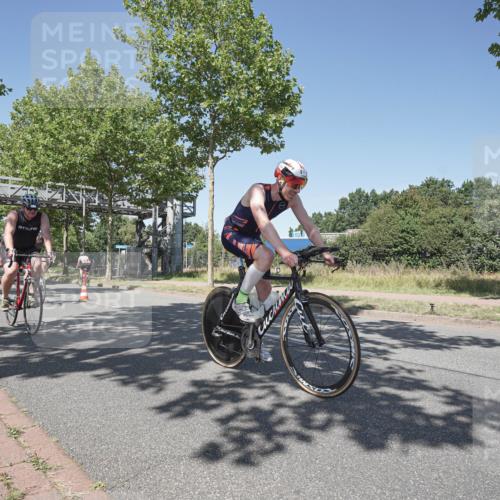 09.08.2026 - GEWOBA Citytriathlon Bremen Michael Burmester http://msf.ph/oto/9957455 09.08.2026 13:09:54 Radfahren 739, 799, 822, 880, 914, 947, 963, 1009, 1013, 1129, 1141 meine-sportfotos.de