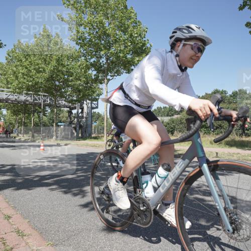 09.08.2026 - GEWOBA Citytriathlon Bremen Michael Burmester http://msf.ph/oto/9957500 09.08.2026 13:11:04 Radfahren 555, 600, 615, 679, 749, 750, 794, 884, 964, 993 meine-sportfotos.de