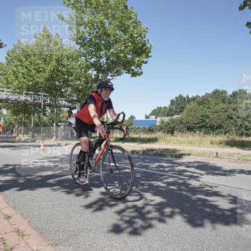 09.08.2026 - GEWOBA Citytriathlon Bremen Michael Burmester http://msf.ph/oto/9957535 09.08.2026 13:11:50 Radfahren 609, 726, 855, 867, 990, 1119 meine-sportfotos.de