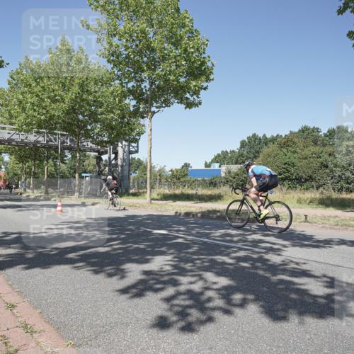 09.08.2026 - GEWOBA Citytriathlon Bremen Michael Burmester http://msf.ph/oto/9957545 09.08.2026 13:12:14 Radfahren 636, 638, 745, 758, 781, 812, 848, 935, 1015 meine-sportfotos.de