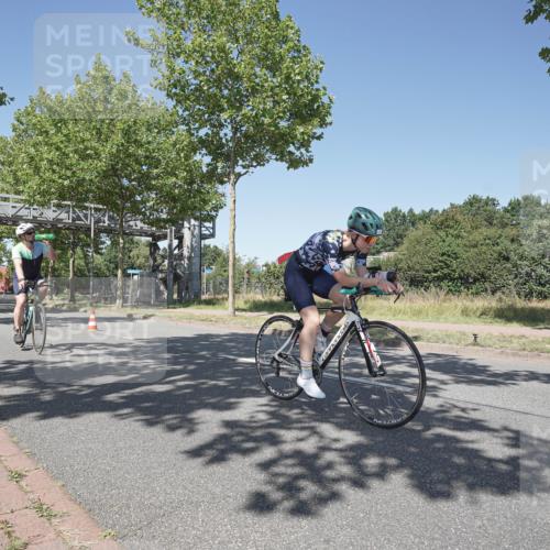 09.08.2026 - GEWOBA Citytriathlon Bremen Michael Burmester http://msf.ph/oto/9957552 09.08.2026 13:12:22 Radfahren 552, 636, 638, 744, 745, 758, 781, 812, 816, 846, 861, 864, 909, 935, 981, 1015, 1019 meine-sportfotos.de