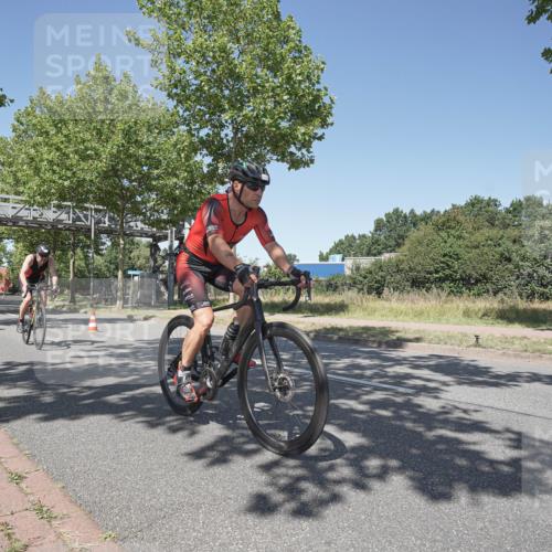 09.08.2026 - GEWOBA Citytriathlon Bremen Michael Burmester http://msf.ph/oto/9957557 09.08.2026 13:12:27 Radfahren 552, 636, 638, 744, 745, 758, 781, 816, 846, 861, 864, 895, 909, 911, 935, 981, 1015, 1019, 1111 meine-sportfotos.de