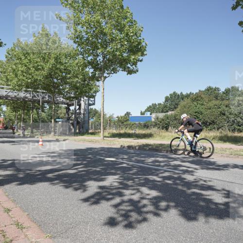 09.08.2026 - GEWOBA Citytriathlon Bremen Michael Burmester http://msf.ph/oto/9957564 09.08.2026 13:12:33 Radfahren 552, 636, 744, 816, 846, 861, 864, 895, 909, 911, 935, 981, 1015, 1019, 1111 meine-sportfotos.de