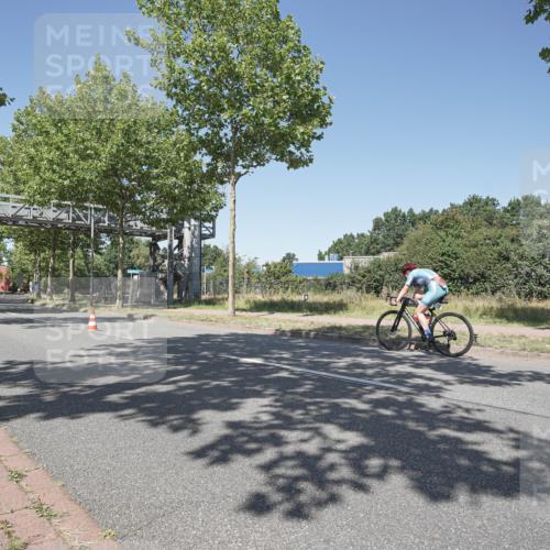09.08.2026 - GEWOBA Citytriathlon Bremen Michael Burmester http://msf.ph/oto/9957585 09.08.2026 13:13:29 Radfahren 568, 839, 871, 920, 921, 982 meine-sportfotos.de
