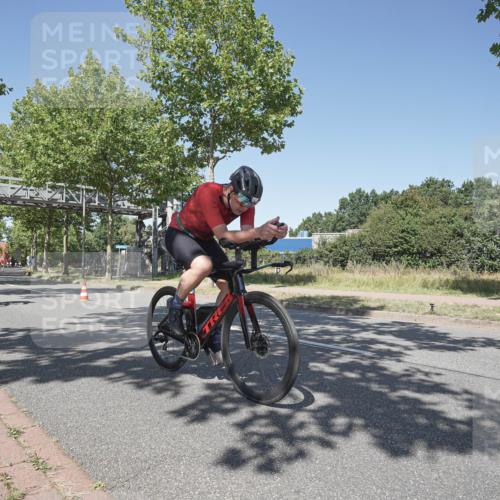 09.08.2026 - GEWOBA Citytriathlon Bremen Michael Burmester http://msf.ph/oto/9957590 09.08.2026 13:13:44 Radfahren 568, 759, 763, 840, 871, 1156 meine-sportfotos.de