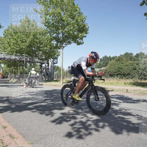 09.08.2026 - GEWOBA Citytriathlon Bremen Michael Burmester http://msf.ph/oto/9957600 09.08.2026 13:14:03 Radfahren 840, 897, 938, 970, 1012 meine-sportfotos.de