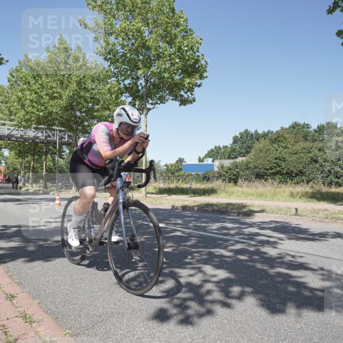 09.08.2026 - GEWOBA Citytriathlon Bremen Michael Burmester http://msf.ph/oto/9957607 09.08.2026 13:14:21 Radfahren 902, 912, 972, 1146, 1147 meine-sportfotos.de
