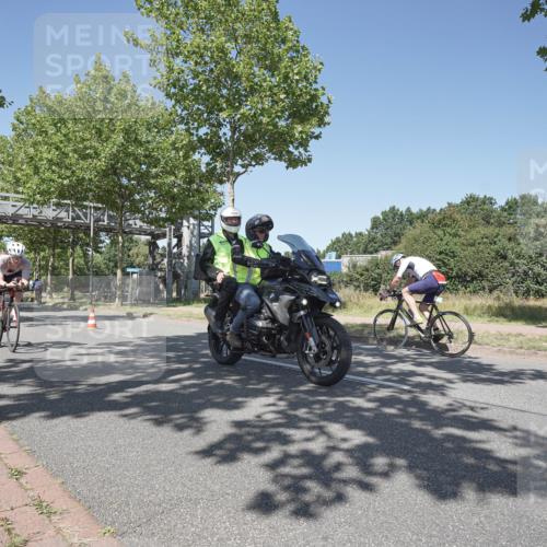 09.08.2026 - GEWOBA Citytriathlon Bremen Michael Burmester http://msf.ph/oto/9957615 09.08.2026 13:14:46 Radfahren 574, 872, 896 meine-sportfotos.de