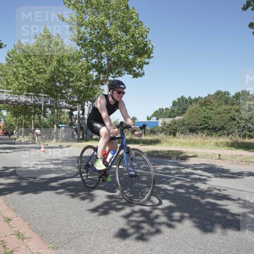 09.08.2026 - GEWOBA Citytriathlon Bremen Michael Burmester http://msf.ph/oto/9957623 09.08.2026 13:15:06 Radfahren 565, 653, 762, 948, 1017, 1136 meine-sportfotos.de