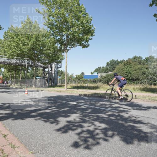 09.08.2026 - GEWOBA Citytriathlon Bremen Michael Burmester http://msf.ph/oto/9957636 09.08.2026 13:15:34 Radfahren 673, 727, 834, 844, 888, 918, 1113 meine-sportfotos.de