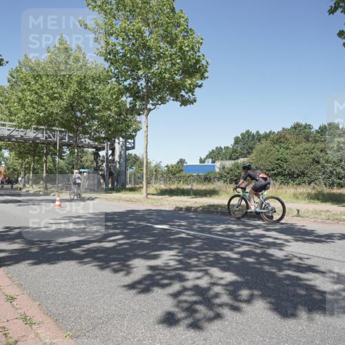 09.08.2026 - GEWOBA Citytriathlon Bremen Michael Burmester http://msf.ph/oto/9957651 09.08.2026 13:16:18 Radfahren 886, 919, 976 meine-sportfotos.de