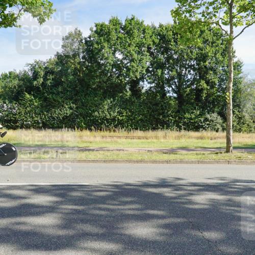 09.08.2026 - GEWOBA Citytriathlon Bremen Michael Burmester http://msf.ph/oto/9957686 09.08.2026 10:20:55 Radfahren  meine-sportfotos.de