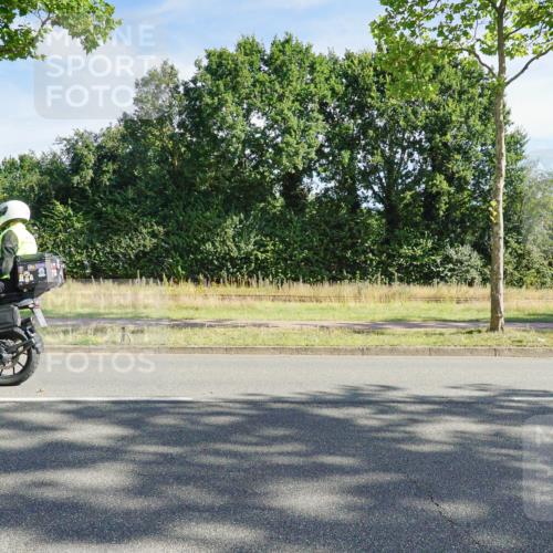 09.08.2026 - GEWOBA Citytriathlon Bremen Michael Burmester http://msf.ph/oto/9957687 09.08.2026 10:20:58 Radfahren  meine-sportfotos.de