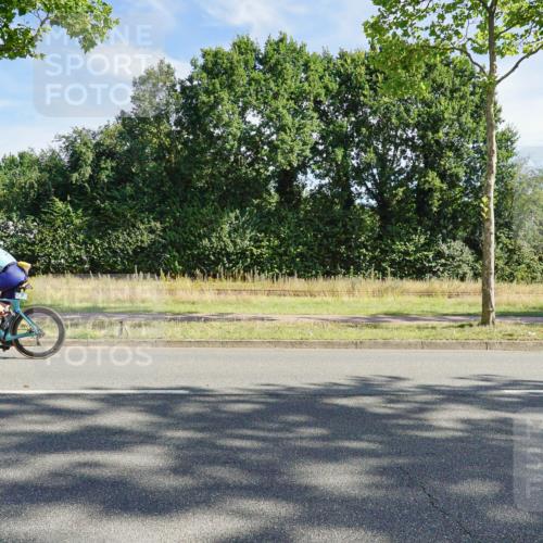 09.08.2026 - GEWOBA Citytriathlon Bremen Michael Burmester http://msf.ph/oto/9957706 09.08.2026 10:24:01 Radfahren  meine-sportfotos.de