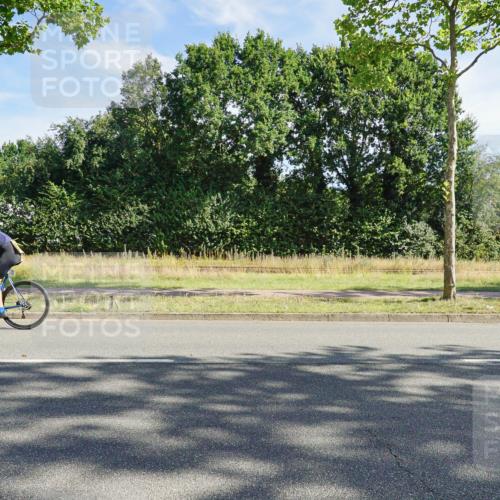 09.08.2026 - GEWOBA Citytriathlon Bremen Michael Burmester http://msf.ph/oto/9957707 09.08.2026 10:24:10 Radfahren  meine-sportfotos.de