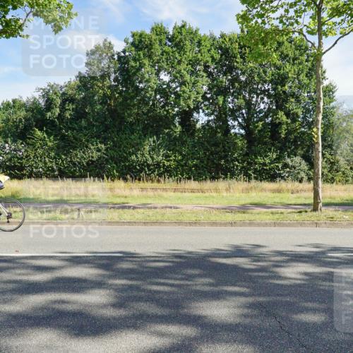 09.08.2026 - GEWOBA Citytriathlon Bremen Michael Burmester http://msf.ph/oto/9957712 09.08.2026 10:24:34 Radfahren 286, 297, 393 meine-sportfotos.de