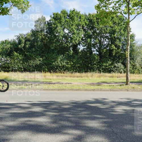 09.08.2026 - GEWOBA Citytriathlon Bremen Michael Burmester http://msf.ph/oto/9957724 09.08.2026 10:25:17 Radfahren 323, 360, 377, 427 meine-sportfotos.de