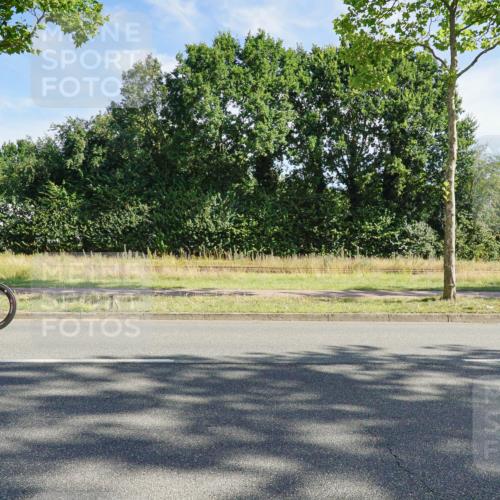 09.08.2026 - GEWOBA Citytriathlon Bremen Michael Burmester http://msf.ph/oto/9957732 09.08.2026 10:25:34 Radfahren 301, 323, 336, 345, 376, 427 meine-sportfotos.de