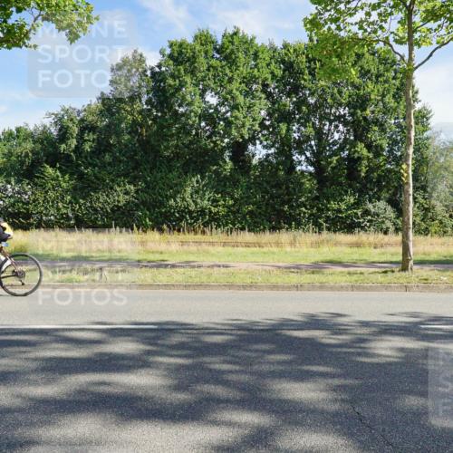09.08.2026 - GEWOBA Citytriathlon Bremen Michael Burmester http://msf.ph/oto/9957743 09.08.2026 10:26:02 Radfahren 322, 372, 389, 416 meine-sportfotos.de