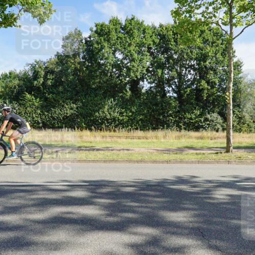 09.08.2026 - GEWOBA Citytriathlon Bremen Michael Burmester http://msf.ph/oto/9957784 09.08.2026 10:27:46 Radfahren 338, 339, 529 meine-sportfotos.de