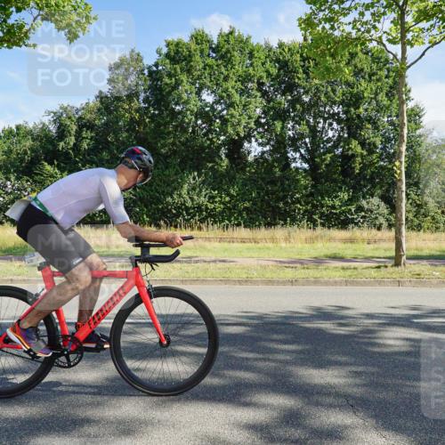 09.08.2026 - GEWOBA Citytriathlon Bremen Michael Burmester http://msf.ph/oto/9957830 09.08.2026 10:29:16 Radfahren 325, 327, 343, 352, 355, 359, 392, 396, 408, 478 meine-sportfotos.de