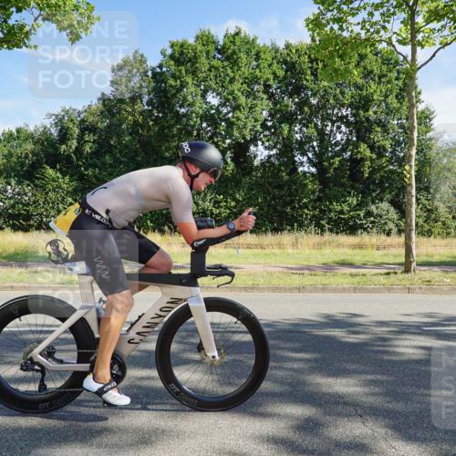09.08.2026 - GEWOBA Citytriathlon Bremen Michael Burmester http://msf.ph/oto/9957856 09.08.2026 10:29:58 Radfahren 289, 313, 366, 388, 403, 406, 479, 516, 528 meine-sportfotos.de